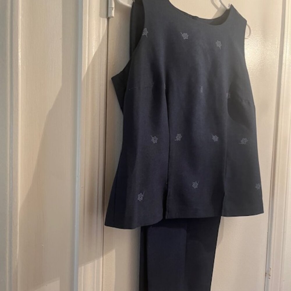 Womens Navy Sleeveless Pantsuit Top and Pants - Picture 3 of 5